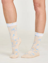Lucky Honey- The Floral Grip Sock