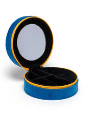 Living Royal- Caviar Zip Case