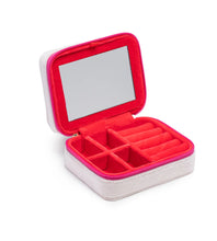 Living Royal- Queen Zip Case