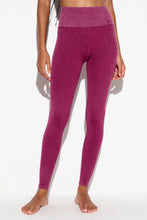 Spiritual Gangsta- Seamless Love Legging