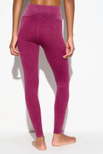 Spiritual Gangsta- Seamless Love Legging