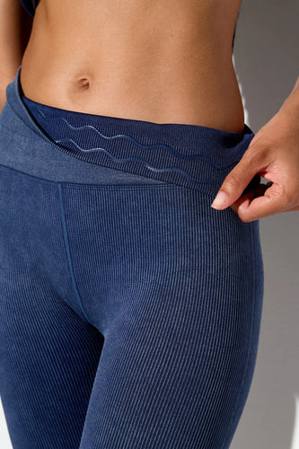 Spiritual Gangster- Seamless Love Legging Indigo