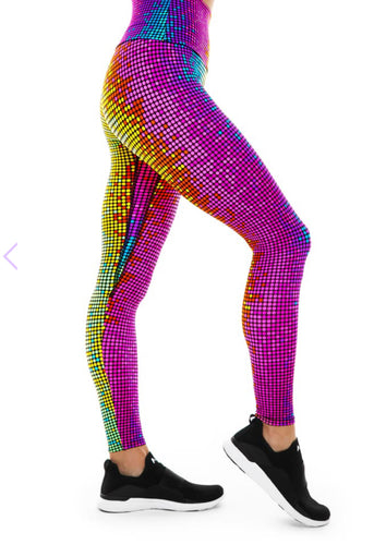Sneaker Length in Disco Dot