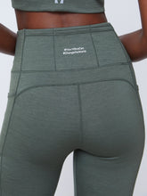 VOI - SEACELL PHONE POCKET 7/8 LEGGING IN GREEN HEATHER